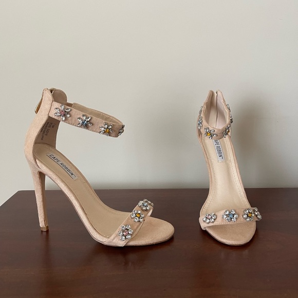 Beige rhinestone sandals - Picture 3 of 3